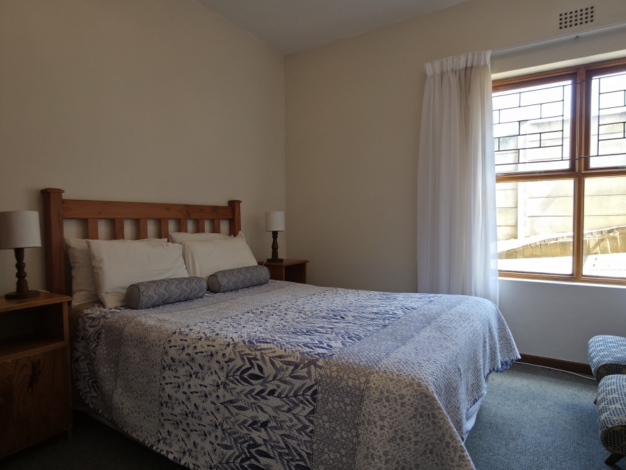 6 Bedroom Property for Sale in Jeffreys Bay Central Eastern Cape